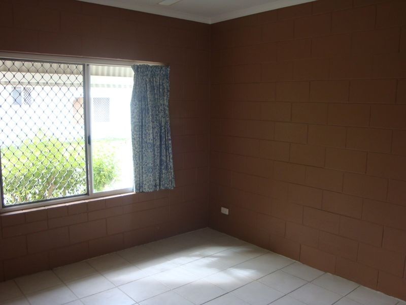 Whitfield QLD 4870