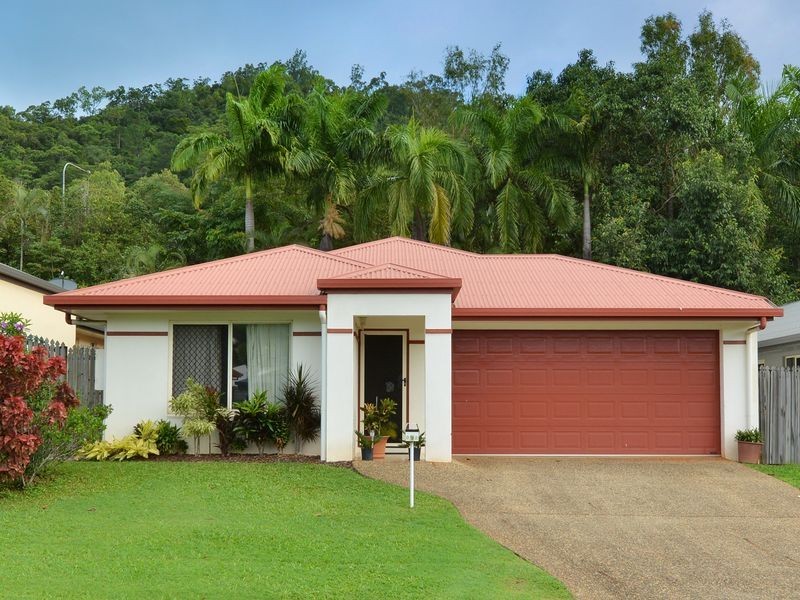 9 Chesterfield Close, Brinsmead QLD 4870