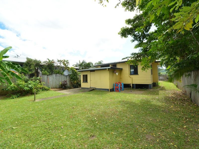 5 Behan Street, Manunda QLD 4870