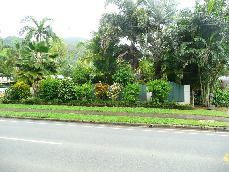 32 Lake Placid Road, Caravonica QLD 4878