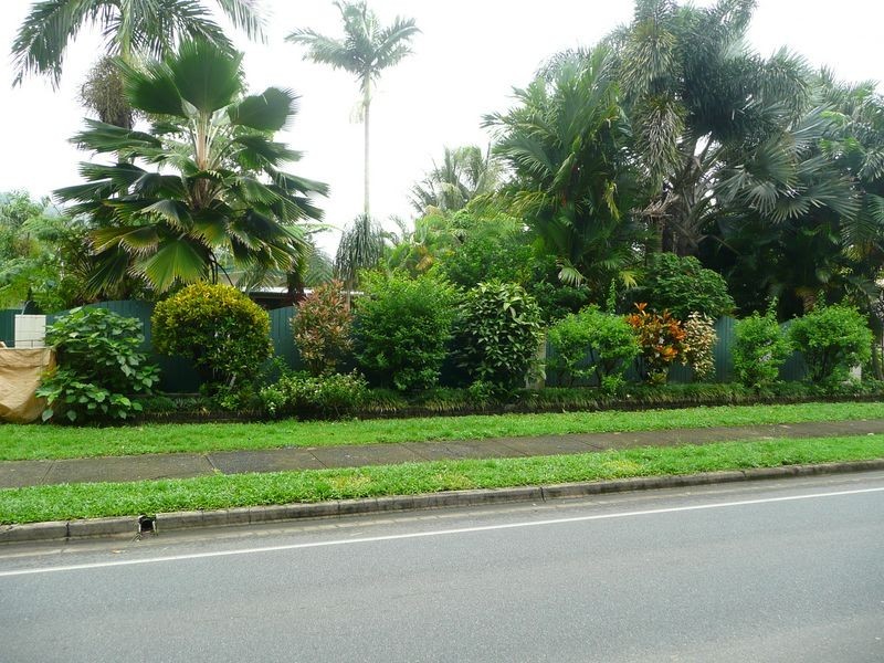 32 Lake Placid Road, Caravonica QLD 4878