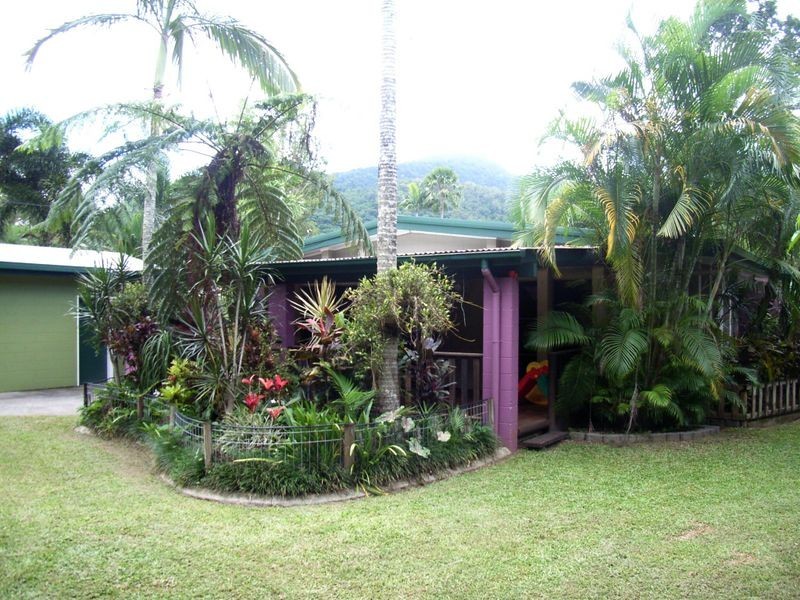 32 Lake Placid Road, Caravonica QLD 4878