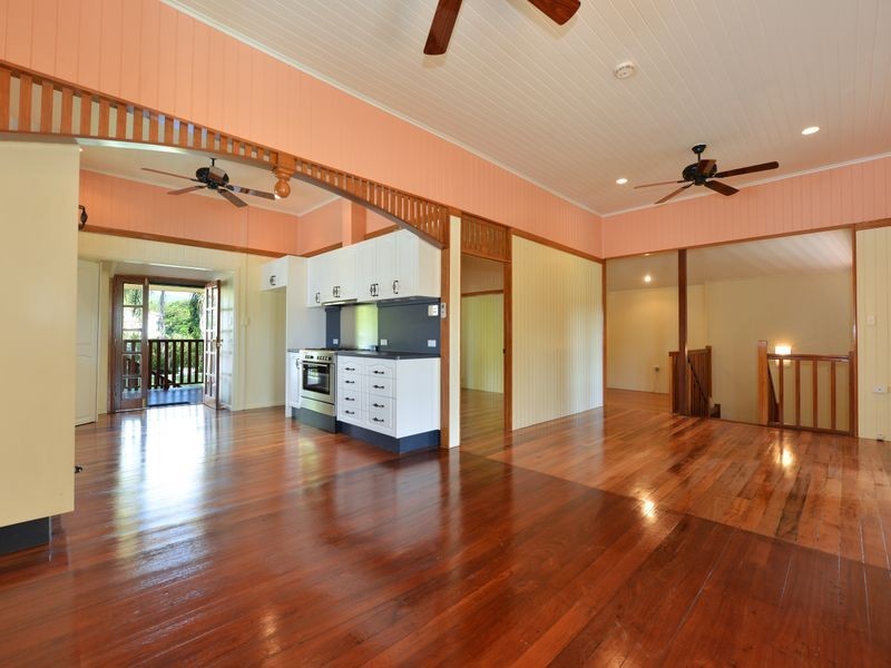 349 McLeod Street, Cairns North QLD 4870