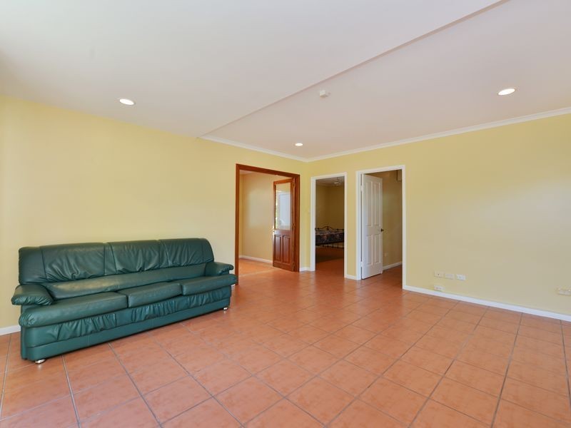 349 McLeod Street, Cairns North QLD 4870