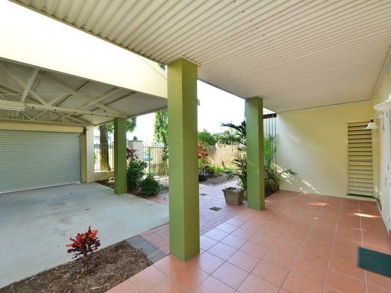 349 McLeod Street, Cairns North QLD 4870