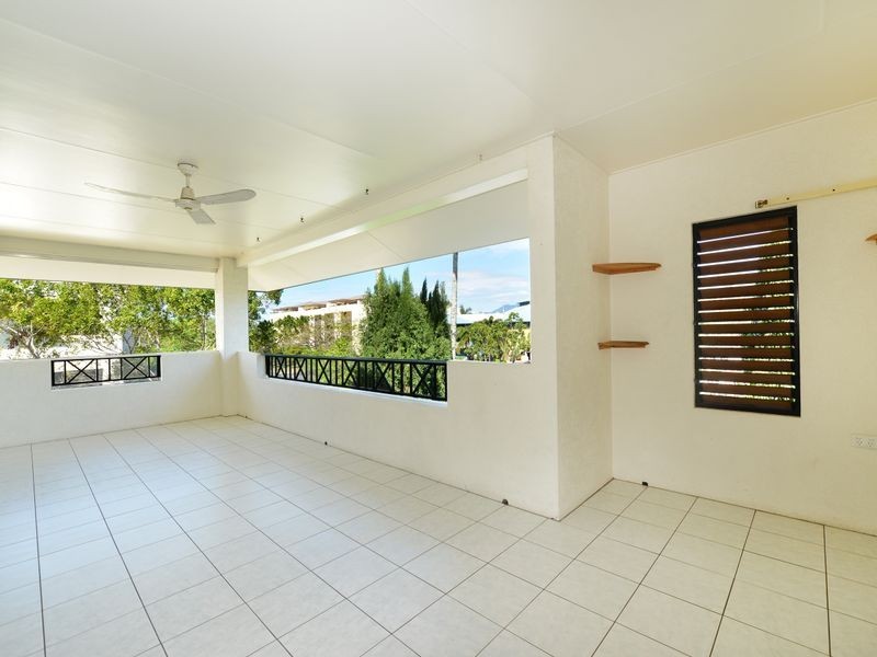 18/312 Lake Street, Cairns North QLD 4870