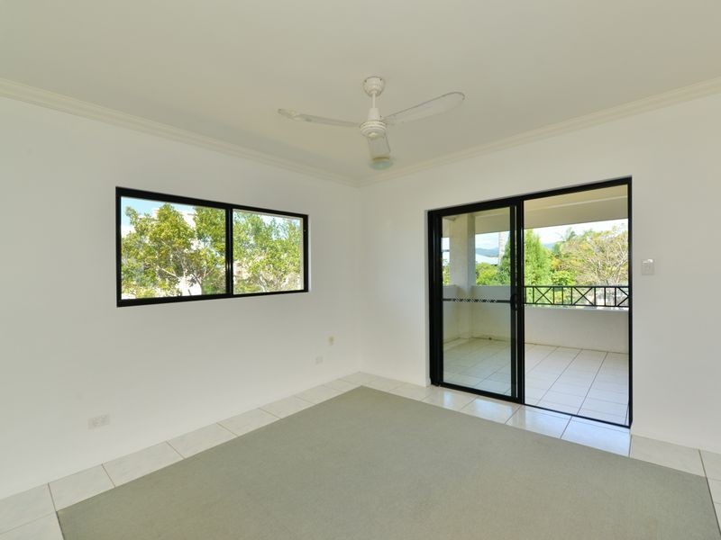 18/312 Lake Street, Cairns North QLD 4870