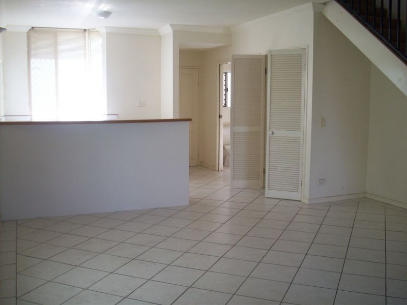 5/184 Gatton Street, Manunda QLD 4870
