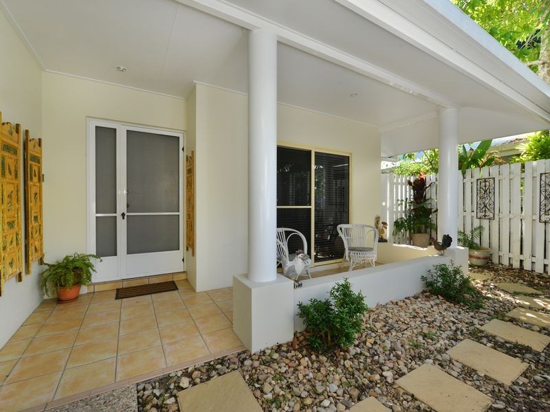 1/12 Murchison Street, Whitfield QLD 4870