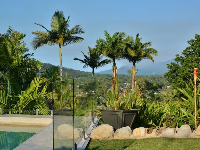 179 Hillview Crescent, Whitfield QLD 4870