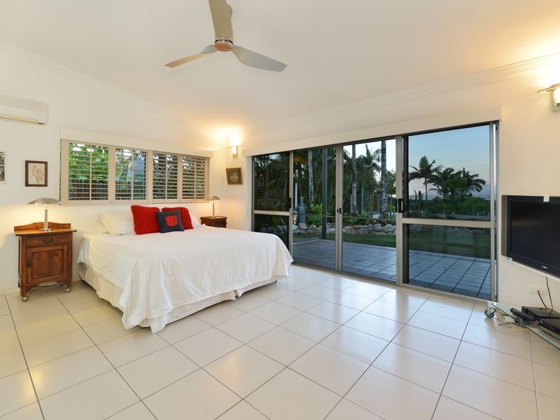 179 Hillview Crescent, Whitfield QLD 4870