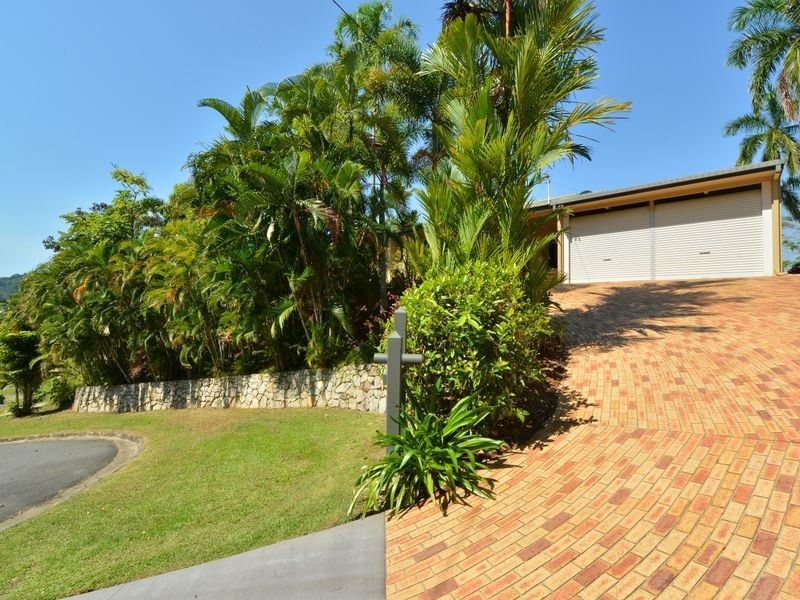 179 Hillview Crescent, Whitfield QLD 4870