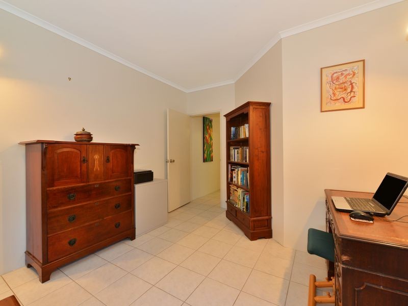 17 Tolson Close, Brinsmead QLD 4870