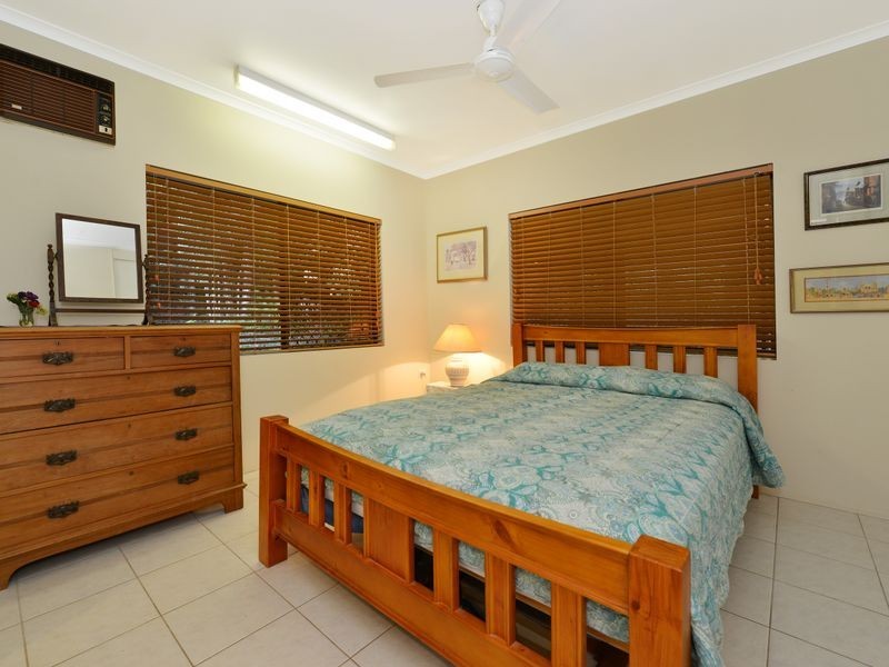 17 Tolson Close, Brinsmead QLD 4870