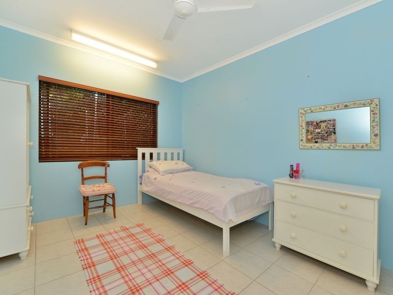 17 Tolson Close, Brinsmead QLD 4870