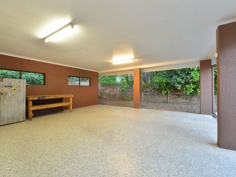 17 Tolson Close, Brinsmead QLD 4870