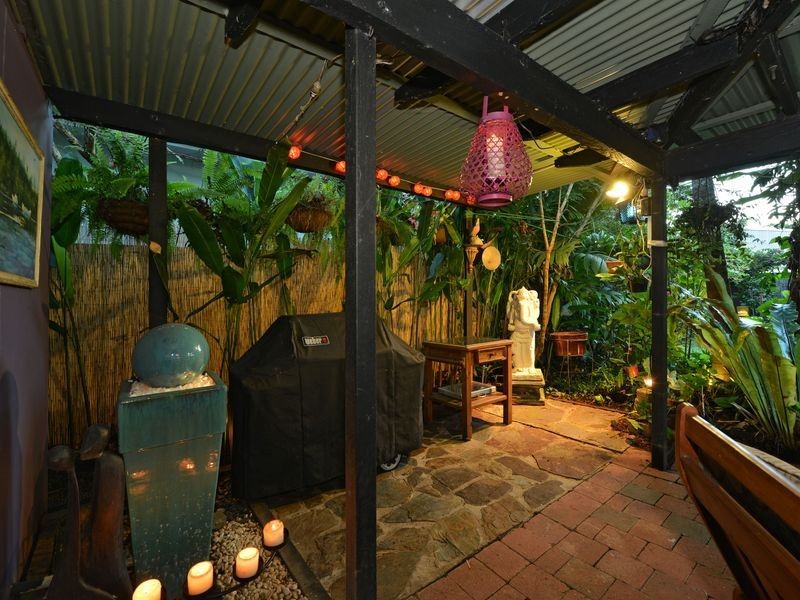 372 – 374 Mayers Street, Edge Hill QLD 4870