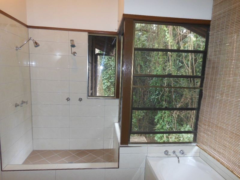 10 Trinidad Close, Trinity Beach QLD 4879