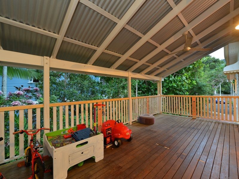 99 Woodward Street, Edge Hill QLD 4870