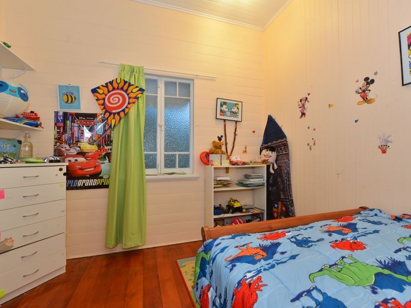 99 Woodward Street, Edge Hill QLD 4870