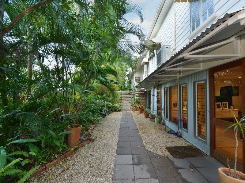 99 Woodward Street, Edge Hill QLD 4870