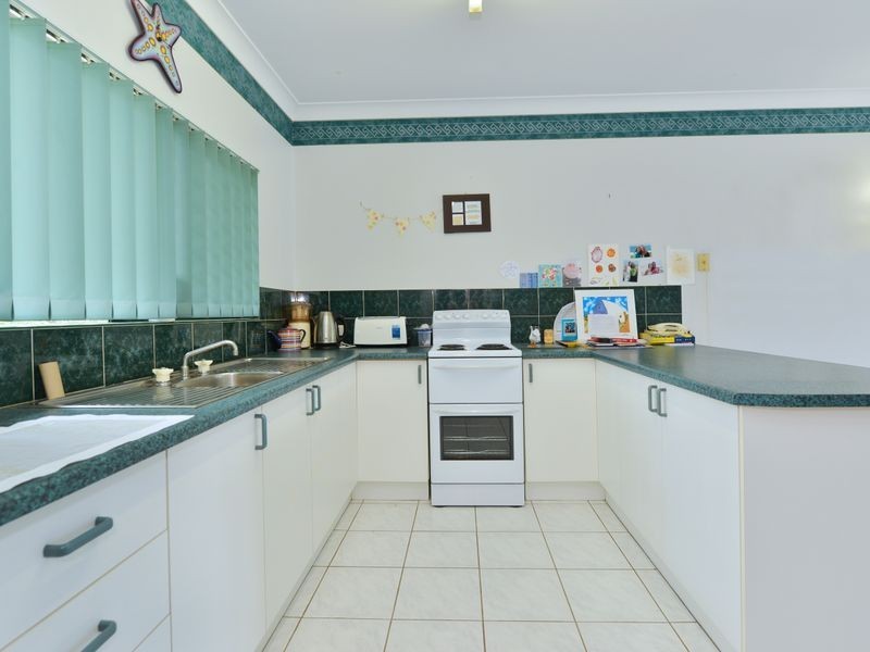 3/10 Ingham Court, Mooroobool QLD 4870