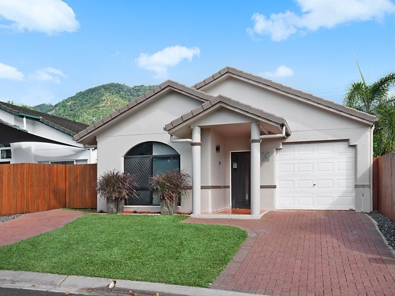 4 Silky Oak Court, Mooroobool QLD 4870