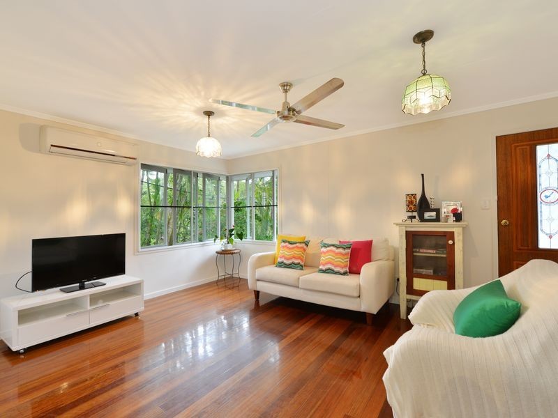 22 Headrick Street, Manunda QLD 4870