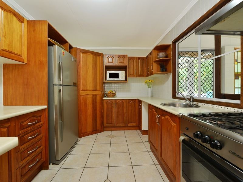 22 Headrick Street, Manunda QLD 4870