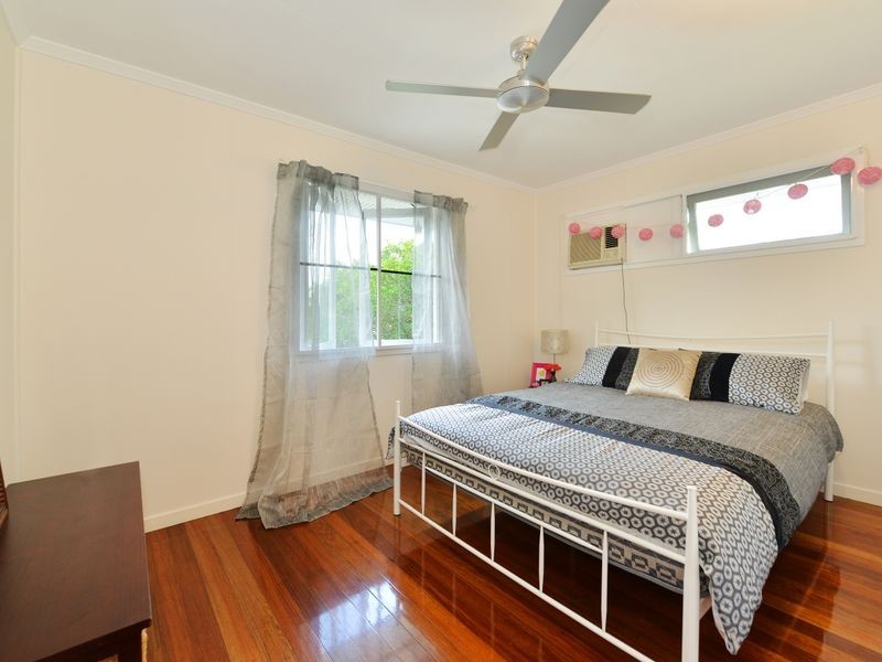 22 Headrick Street, Manunda QLD 4870