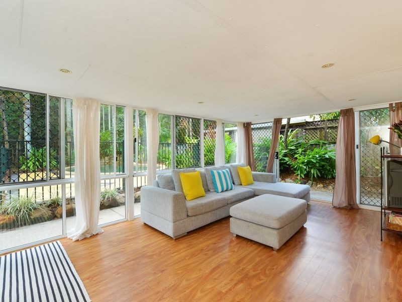 22 Headrick Street, Manunda QLD 4870