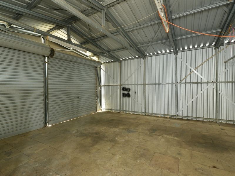 33 Cracknell Road, White Rock QLD 4868