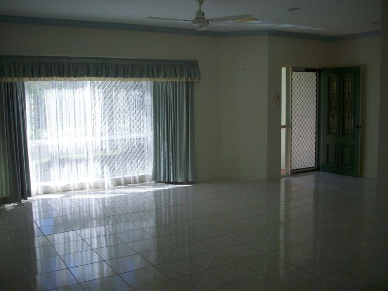 Mooroobool QLD 4870
