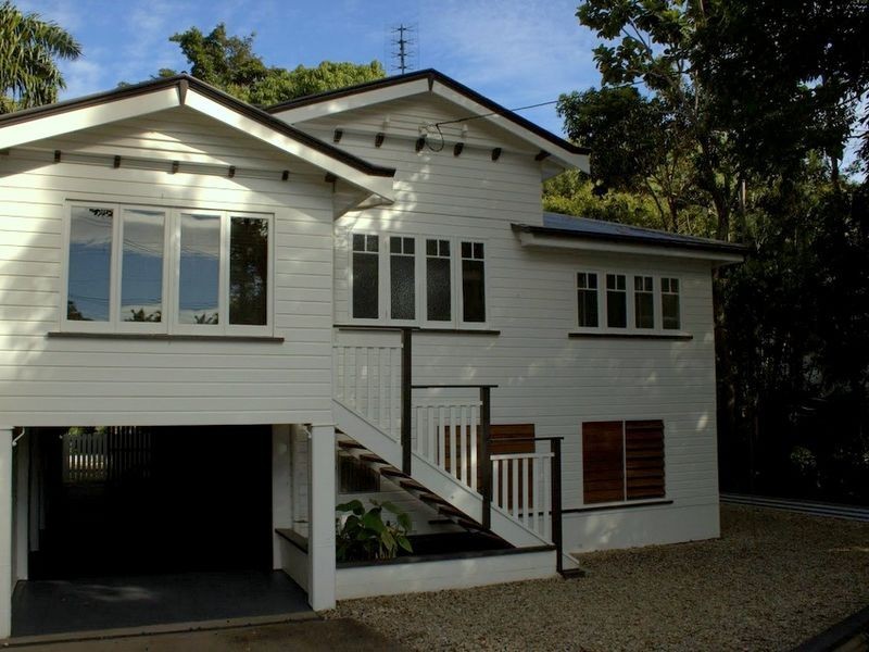 12 Dalziel Street, Stratford QLD 4870