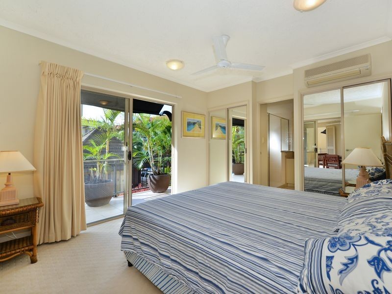 1312/2 Greenslopes Street, Cairns North QLD 4870