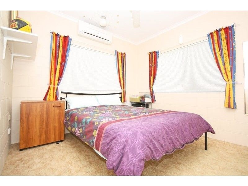 13 Cliff Close, Mount Sheridan QLD 4868