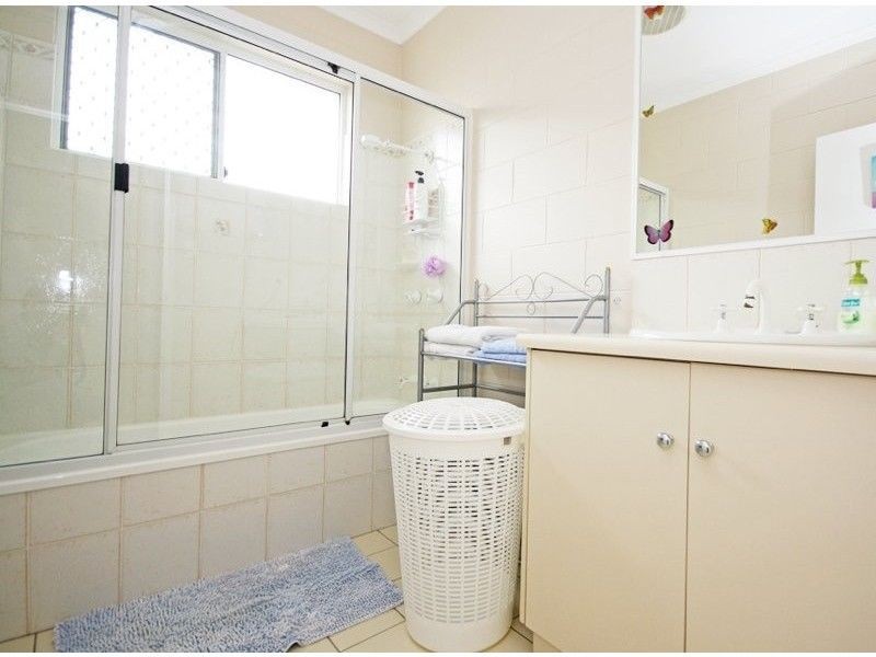 13 Cliff Close, Mount Sheridan QLD 4868