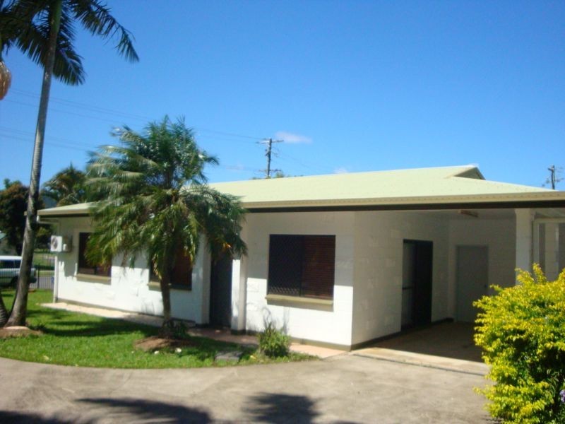 Whitfield QLD 4870