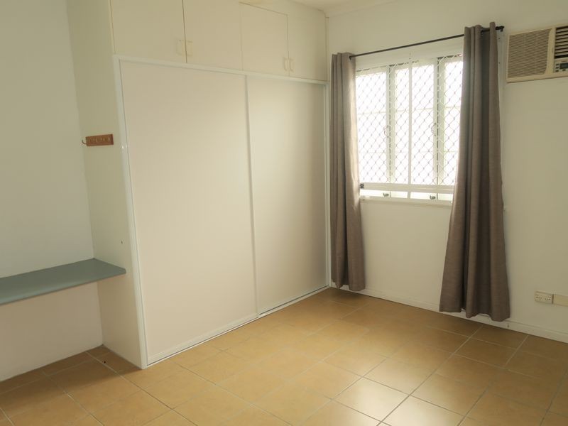 85 Machans Beach Road, Machans Beach QLD 4878