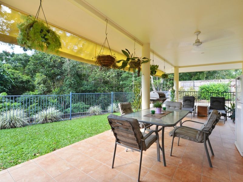 8 Chapel Close, Brinsmead QLD 4870