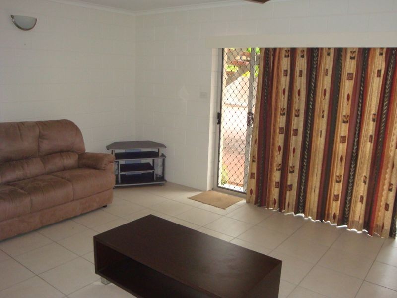 2/41 Mazlin Street, Edge Hill QLD 4870