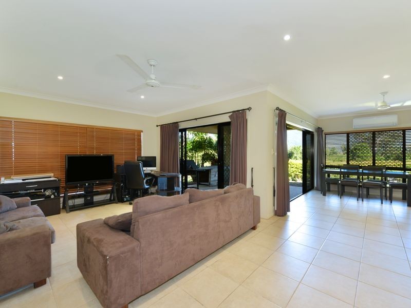 5 Findlay Street, Brinsmead QLD 4870
