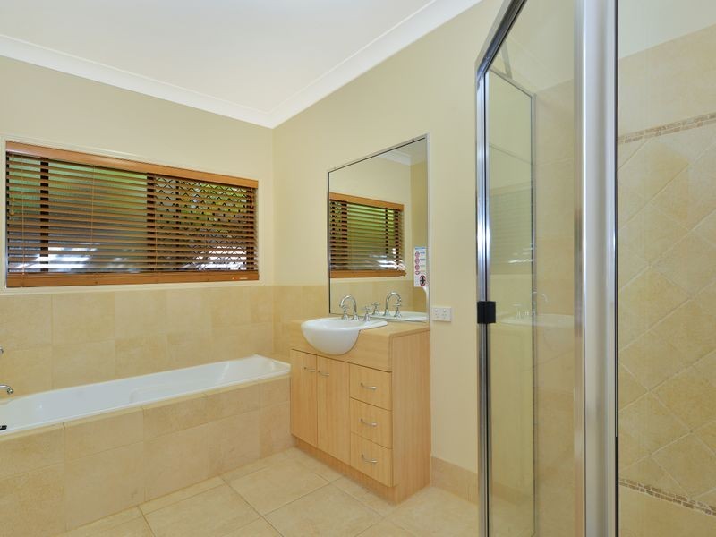 5 Findlay Street, Brinsmead QLD 4870