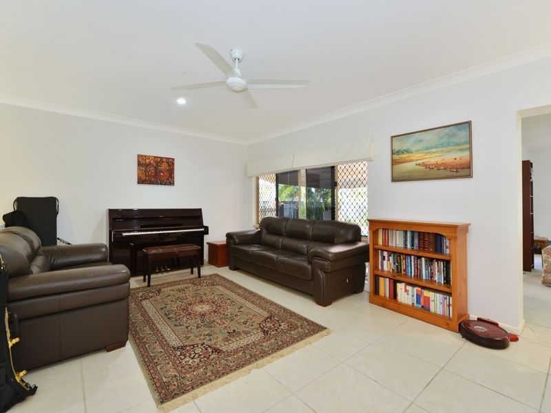 36 West Parkridge Drive, Brinsmead QLD 4870