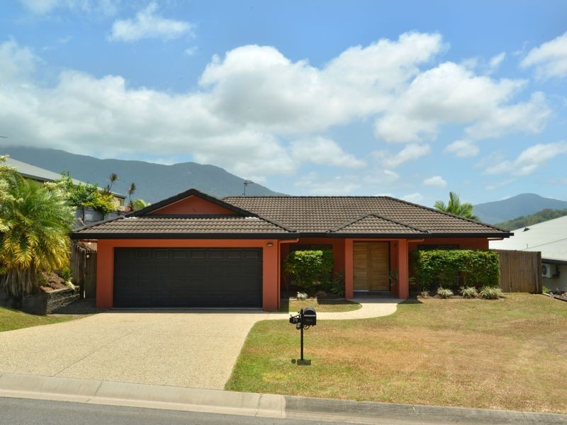 19 Findlay Street, Brinsmead QLD 4870