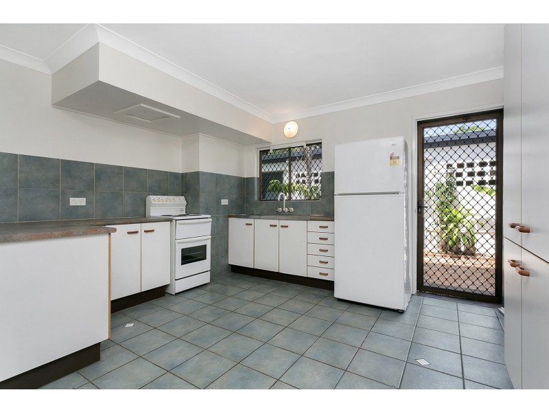 15/350 Sheridan Street, Cairns North QLD 4870