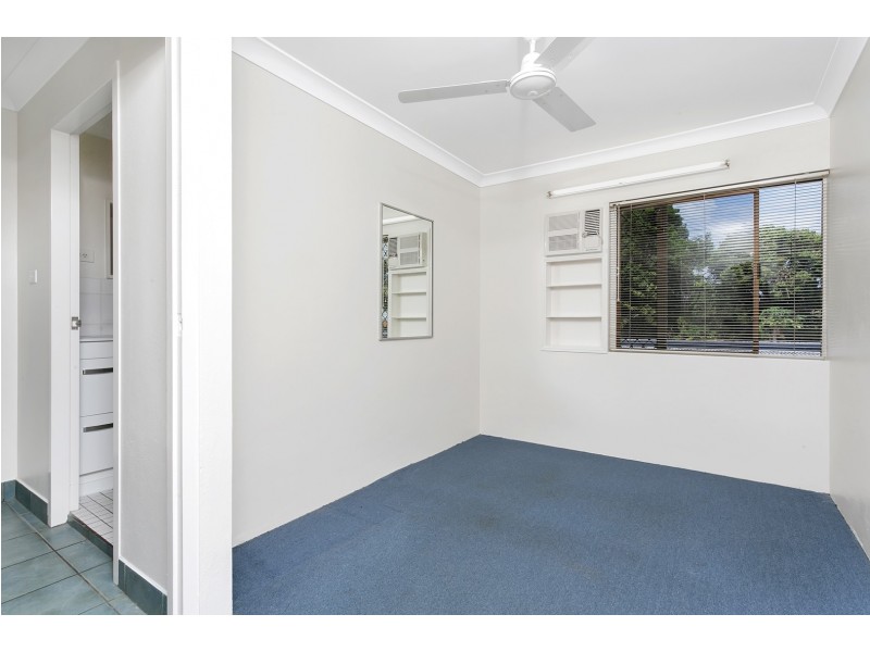 15/350 Sheridan Street, Cairns North QLD 4870