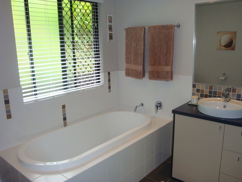 Redlynch QLD 4870