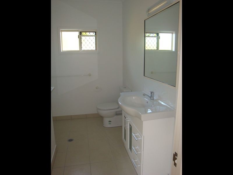 20 Ferngully Street, White Rock QLD 4868