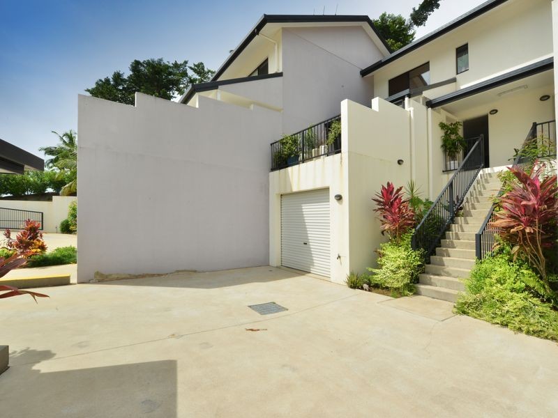 406/11 Charlekata Close, Freshwater QLD 4870
